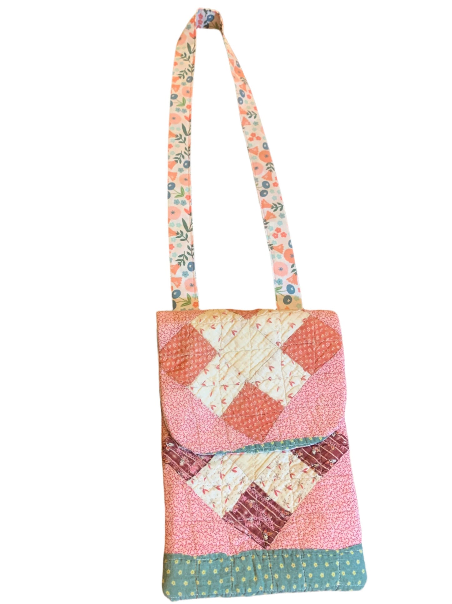 Small Pink & Green 9 Patch Quilt Bag